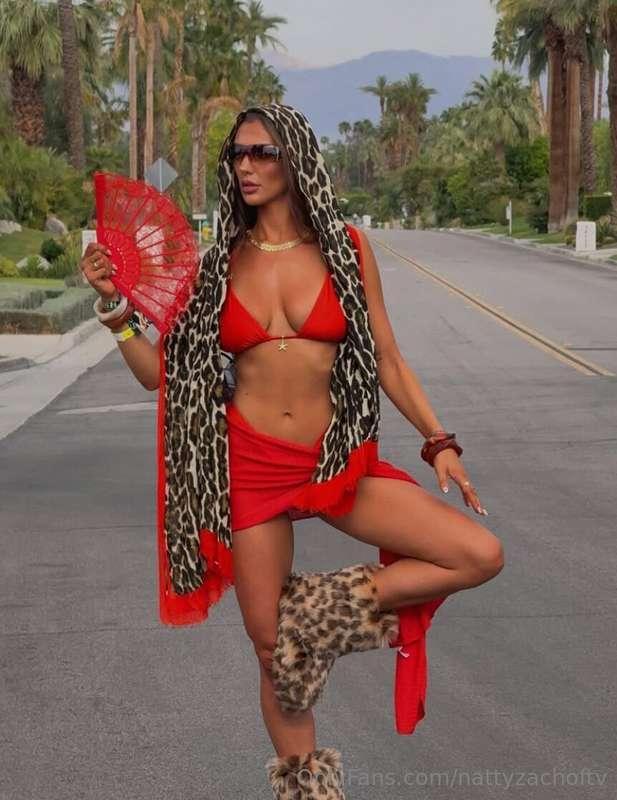 Rate my outfit ❤️🐆