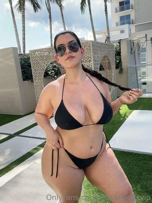 Bikini season
