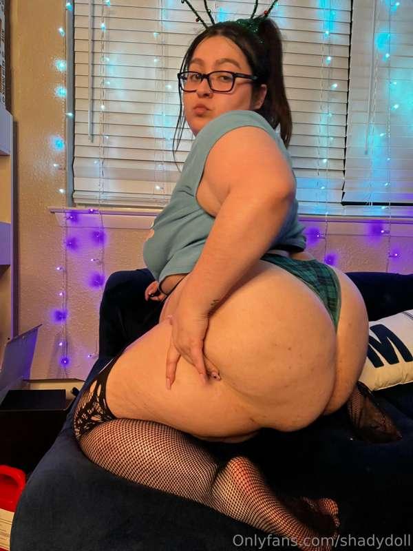 Would you cum in me or on me? 💦
