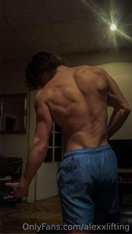 Worked My Back Today! Now I’m Gonna Work My Dick! Wanna Watc..