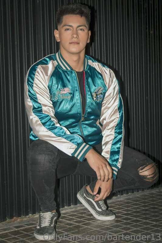 New free video on my VIP right now! Join us https://onlyfans..