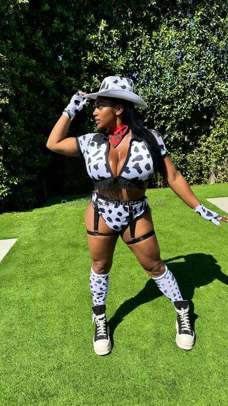 Looking for my cowboy....is it you? 