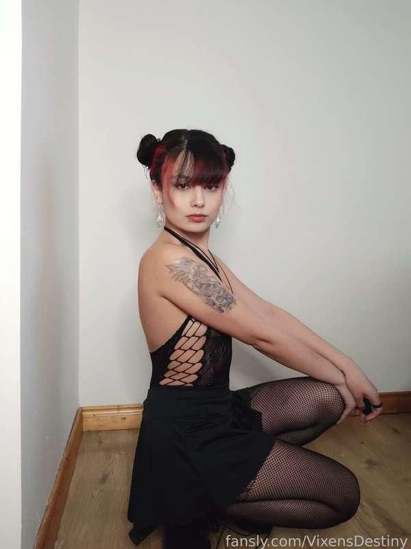 vixensdestiny image #3