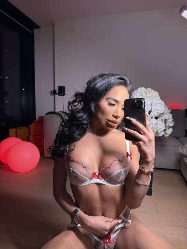 Feeling extra naughty, baby? 🍭 Treat yourself and let me get..