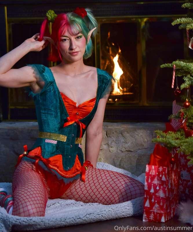 Look how cute she turned out <3 a little elf came early this..