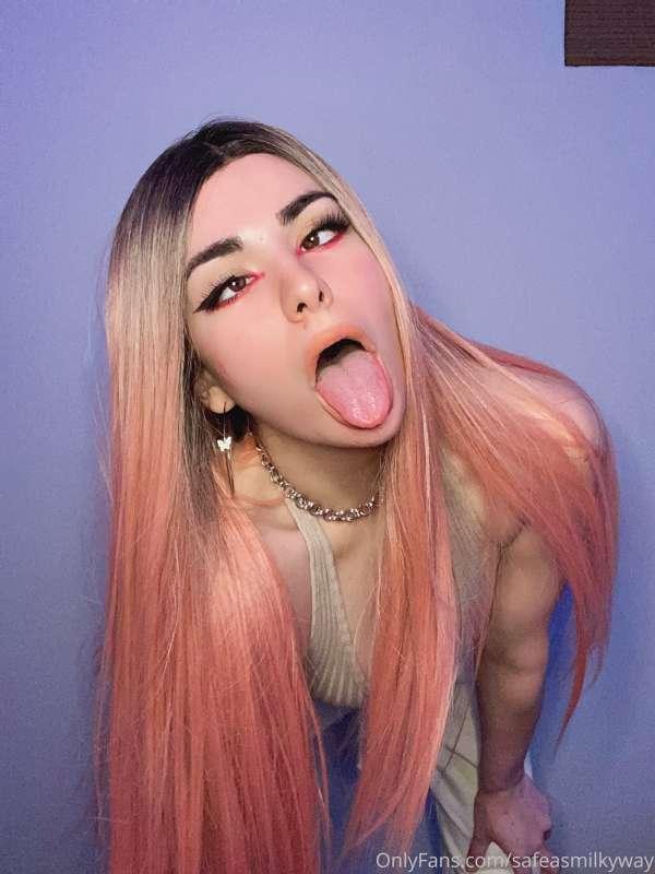 Hi babes 💖 I made this free account for the stuff I don’t po..