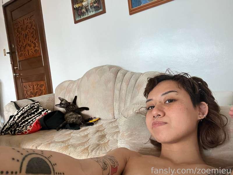 zoemieu image #2