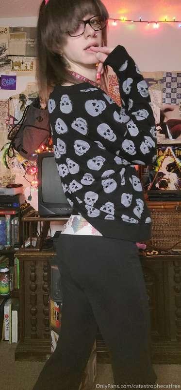 catastrophecatfree image #17