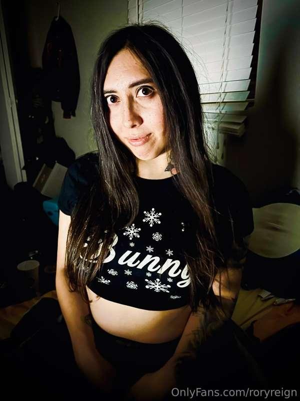 I love wearing risqué shirts out in public. 😉
