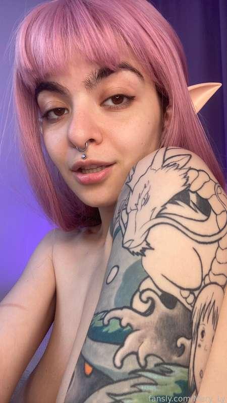 made some elfin pics for you while i’m streaming🧝🏻‍♀️