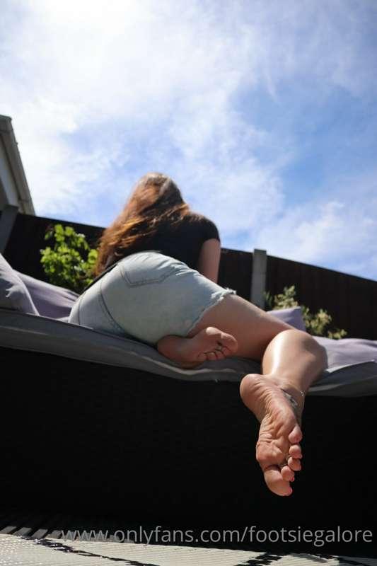 footsiegalore image #9