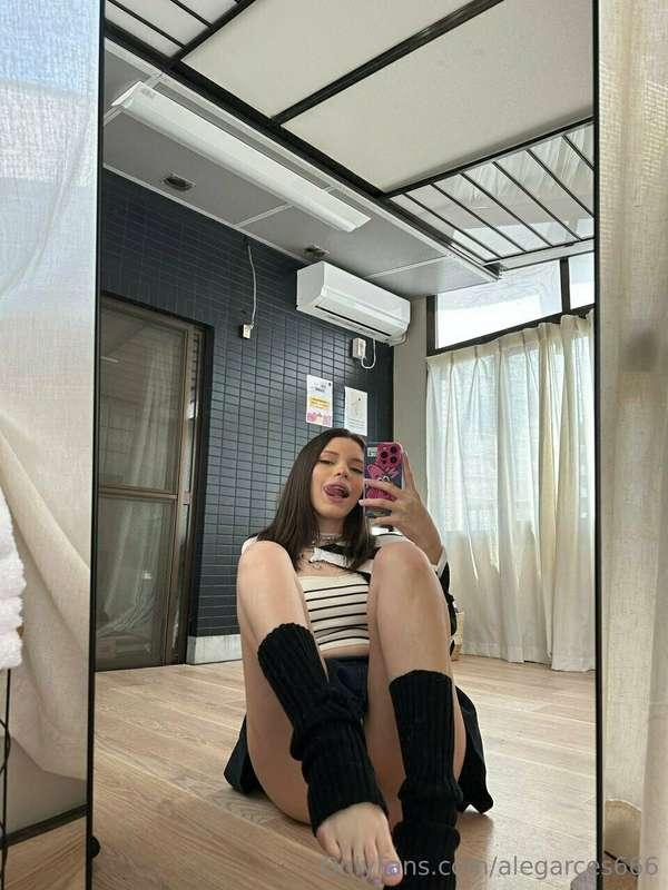 Send me a DM if you think I should move my leg out of the wa..