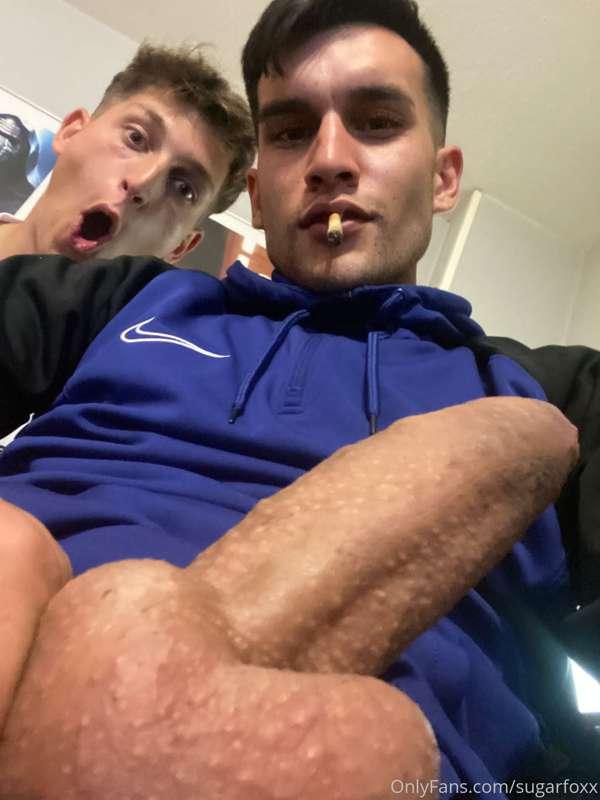 My bro its flipping with my enormous cock🔥🔥🔥 @jimmy_bud