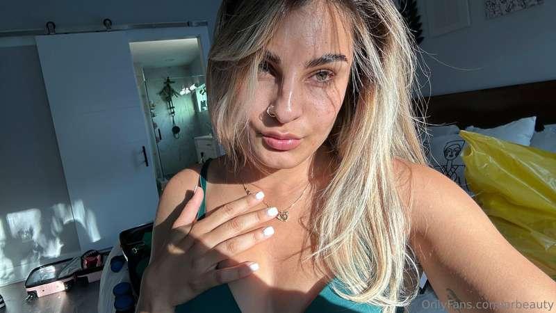 Good morning Baby,
Just doing some final packing and prep an..