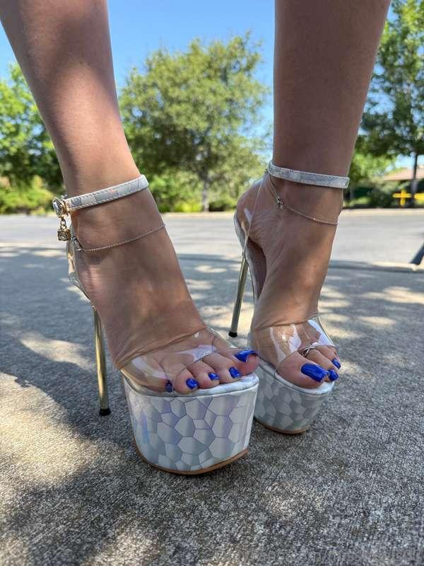With white heels also hot 💙🔥