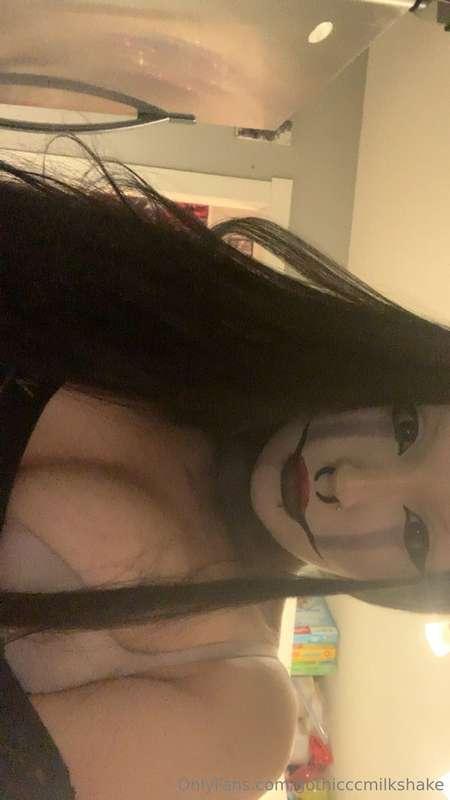 gothicccmilkshake image #0