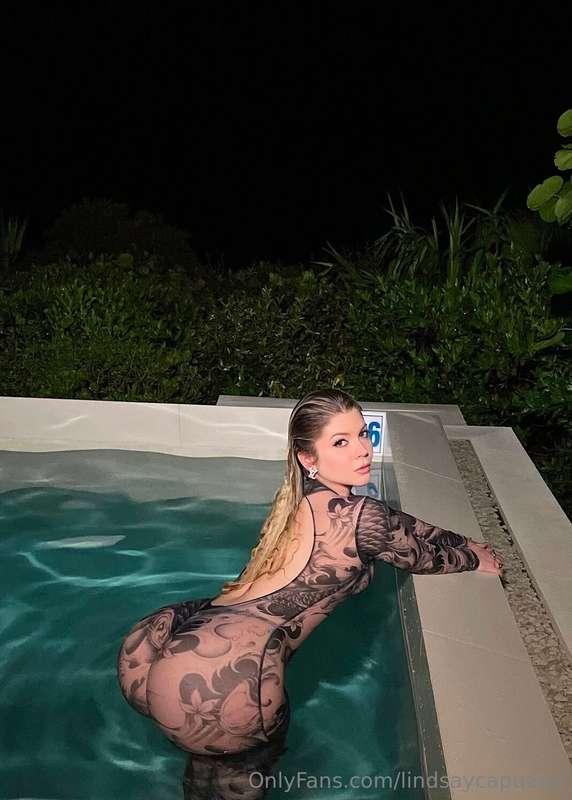 Soaked and ready to sin 😚💋