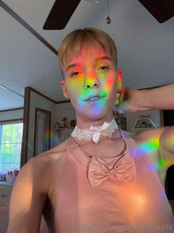 i wanted to take some pics before i put my wig on 💖