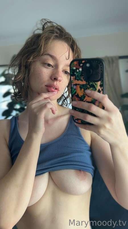 Baby I’m wet… and it’s not from the shower 💦