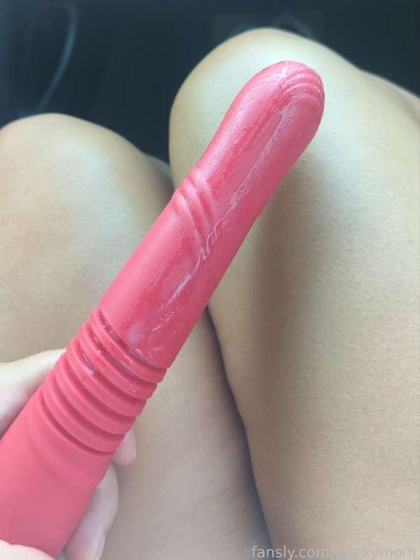 This toy, y'all. 🤤 It's a Lovense so it can be controlled via a link, but I had a grand old time just using it holding onto the suction cup. Self-thrusting and vibrating. 🤯💦 Concert video with pregame shenanigans cumming soon! 

#public #dildo #lovense #exhibitionist #exhibitionism #milf #naughtymom #orgasm #fyp 