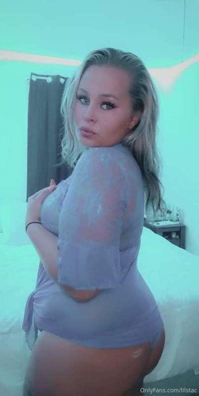 💥check out my girl 💥
💥Milf loves the camera 💥
💥DAILY  upload..