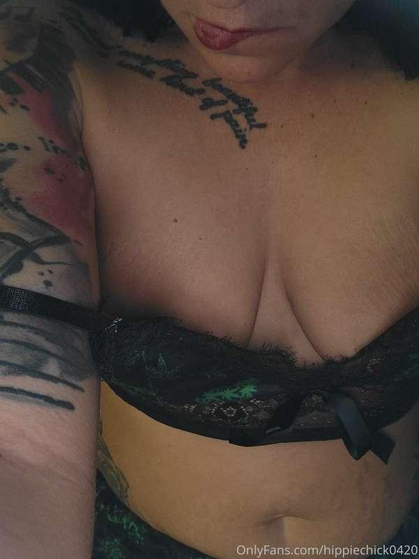 Just 2 more spots left to get my VIP OF (NO PPV) for just $5..