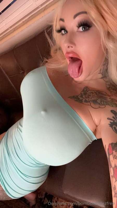 I could gag on your cock over and over I love it!VIP @bombsh..