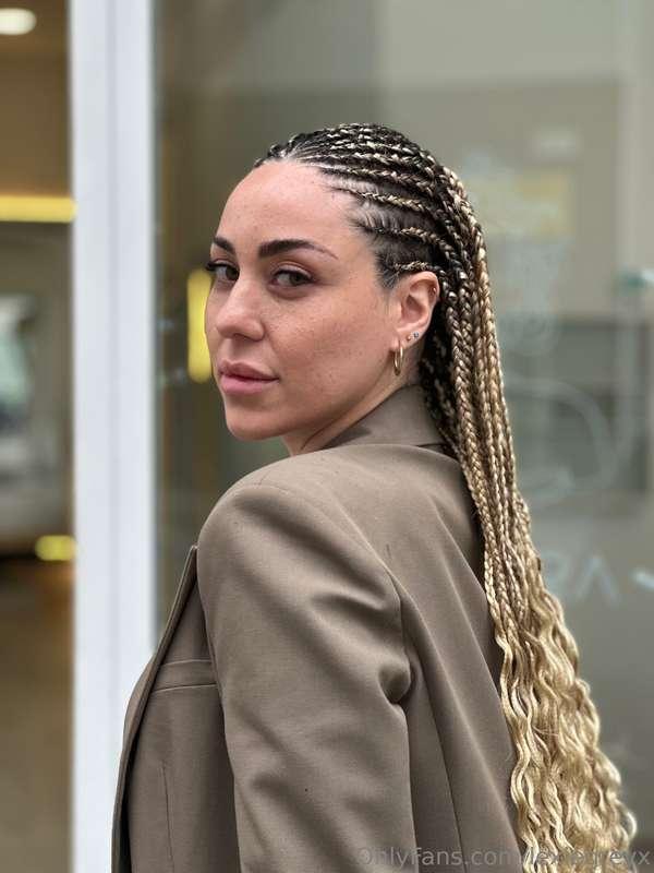 Who love warrior braids? 
