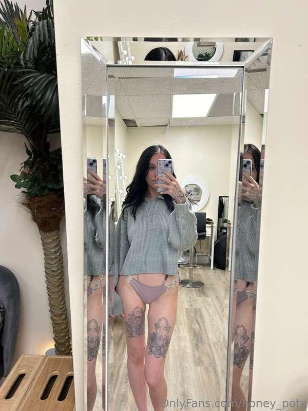 I love how I look in this mirror 🥵