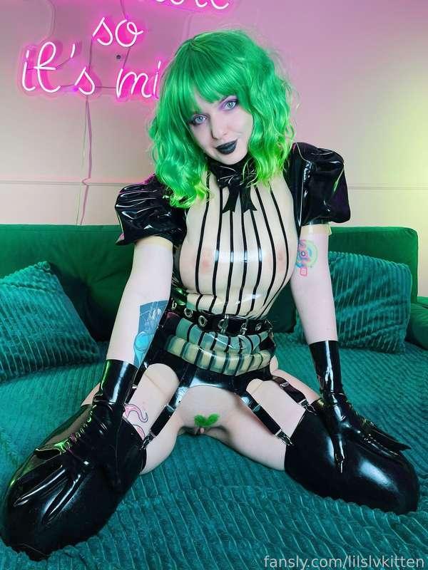lilslvkitten image #6