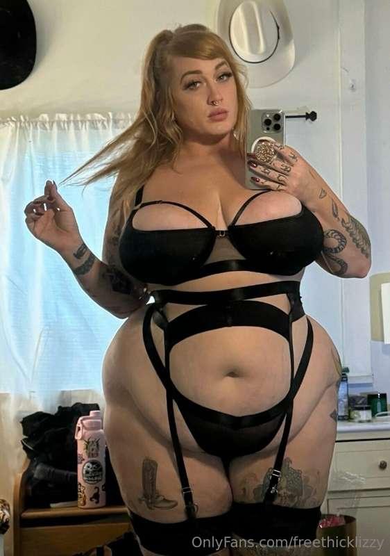 freethicklizzy main image