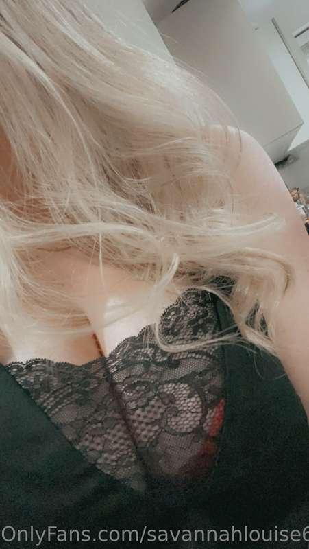 New hair day! What has everyone else been up to? 😈