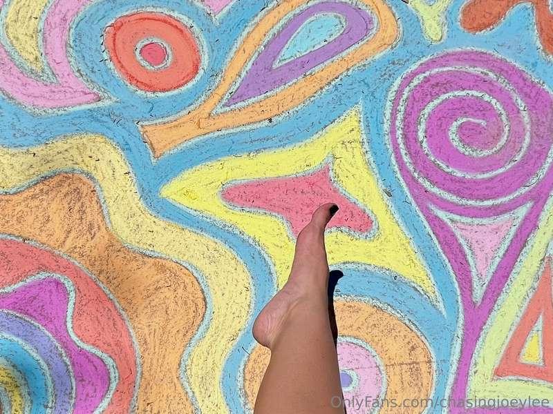 Fun fact: I love cute toe rings. 