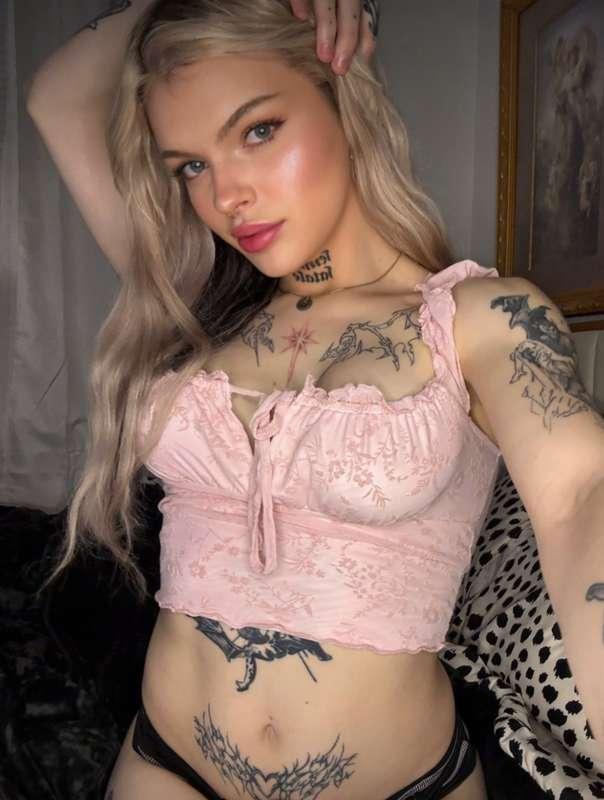 I know I look sweet like this… but you’d be whining under me..
