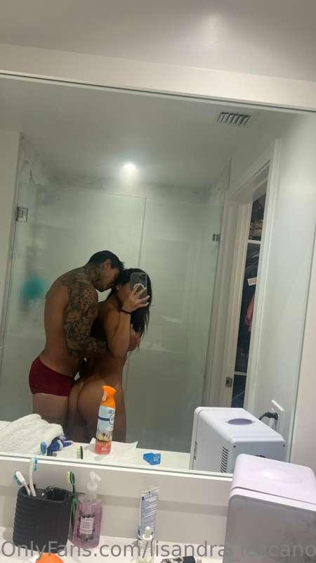 Let’s take a shower together 🔥😶‍🌫️
