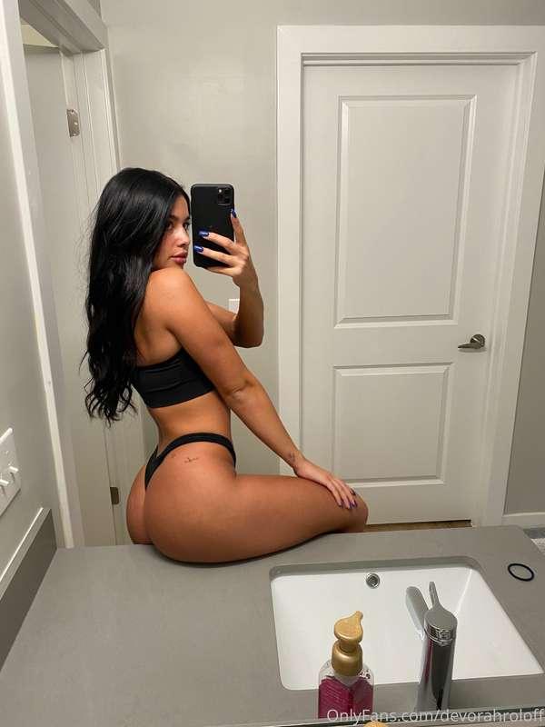 Byeeee No Nut November 👋 See you never!!!
