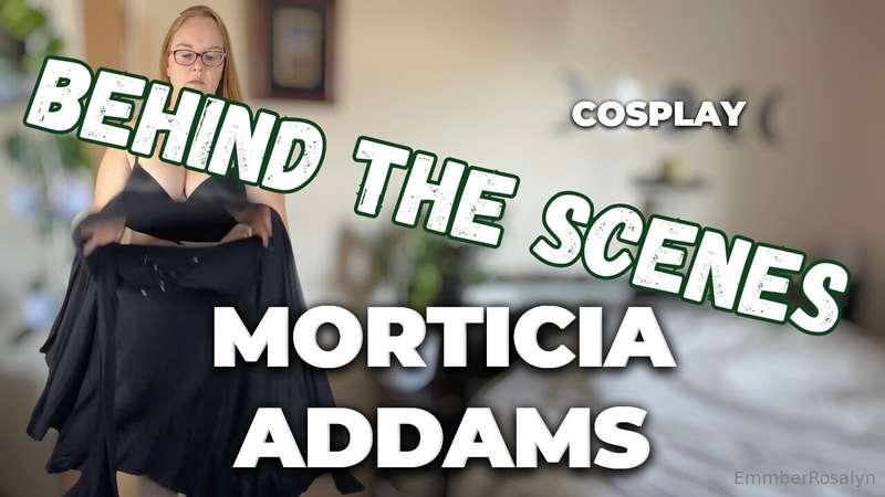 Behind the scenes | Morticia Addams try-on haul in black hee..