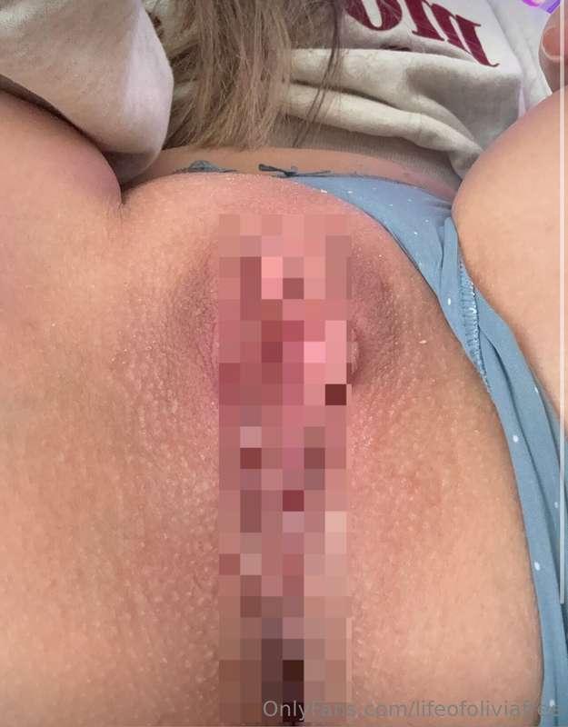 Prettiest pussy on OF or your money back ;) @lifeofolivia @l..