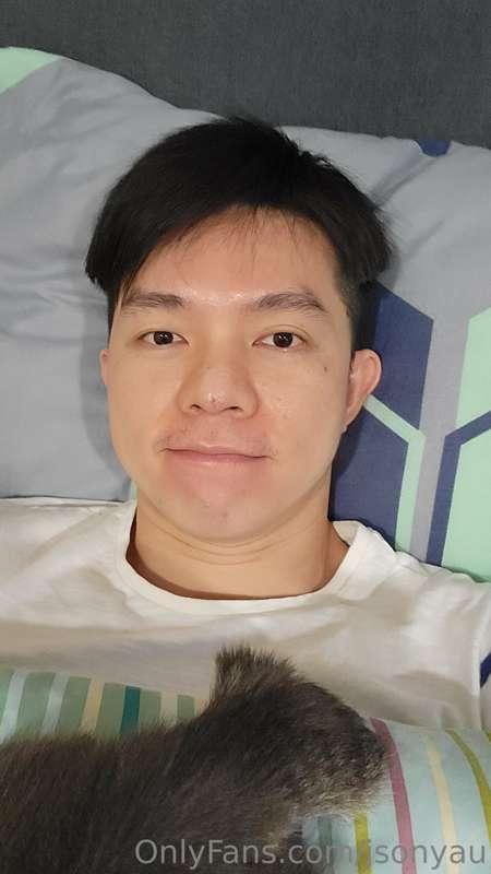 Hello, guys. I'm  having a bad diarrhea, stomach ache today...
