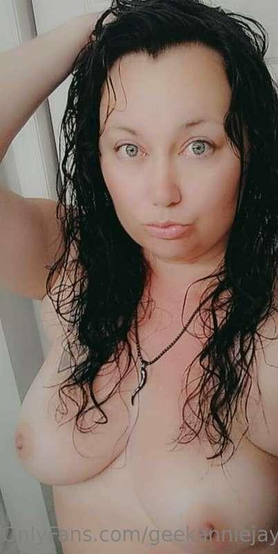 Sad little slut didn't get bent over in the shower 😞