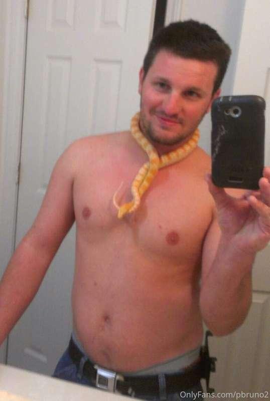 Selfie throwback from when I owned snakes!