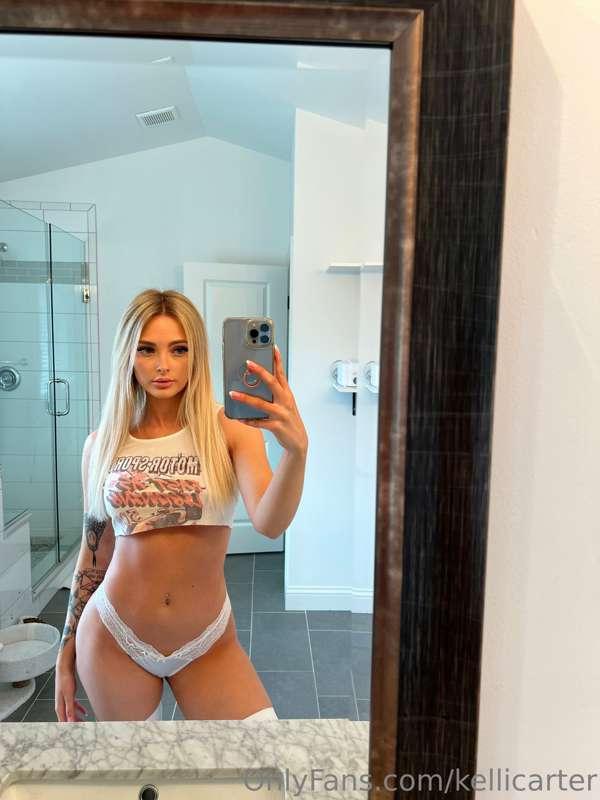 let’s save water & shower together 💦