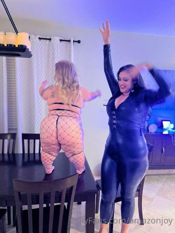 Height comparison with @officialkylie