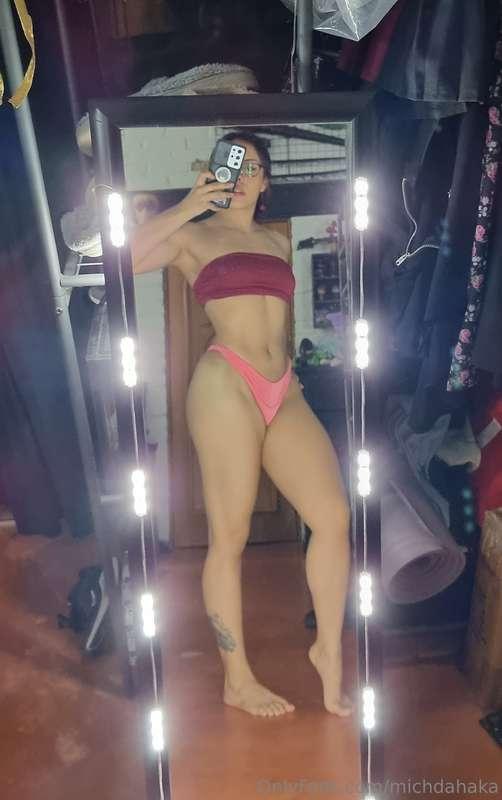 ¿Te gustaría recorrer mi cuerpo con tus manos? 🖤❤️‍🔥 ¿como c..