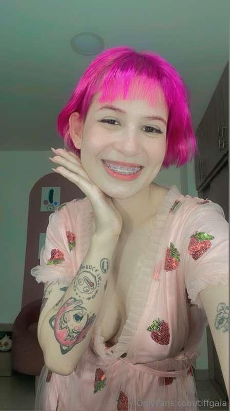 Day 7 of my birthday activity "Attention all artists and per..