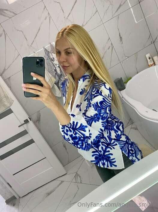 There are moments in life that are like paintings, impressiv..