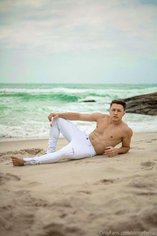 Acompanhem meu perfil grátis 
Follow my profile free

@victo..