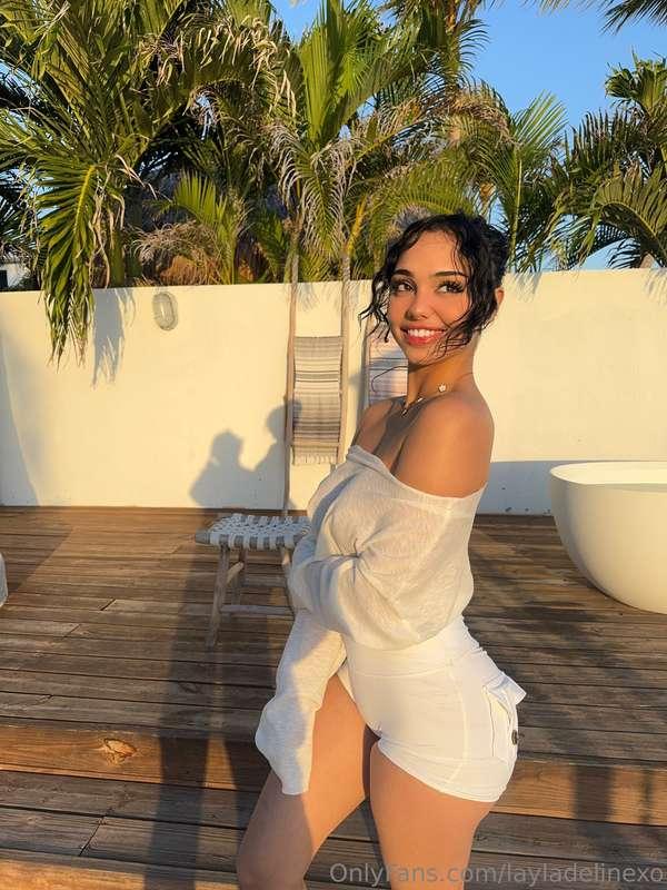 Sunkissed goddess ✨