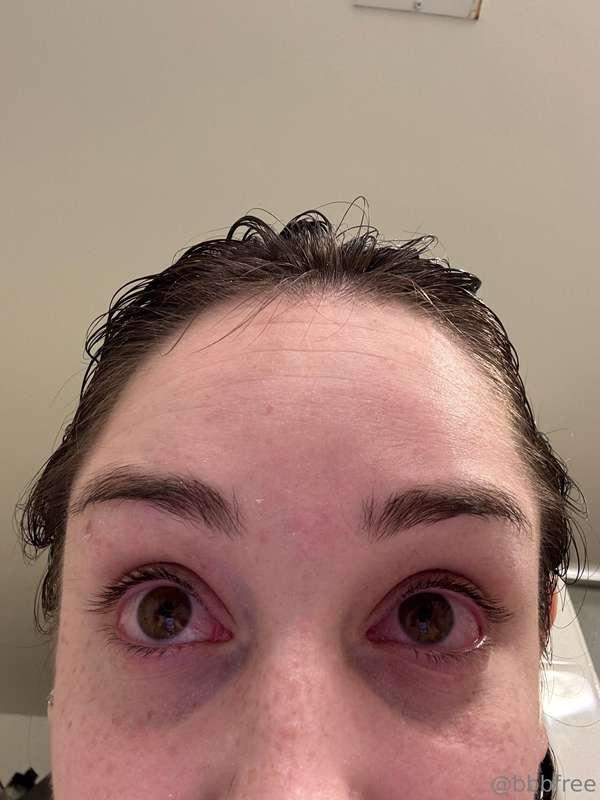 The red eyes is how you know its a GOOD facial video lolol