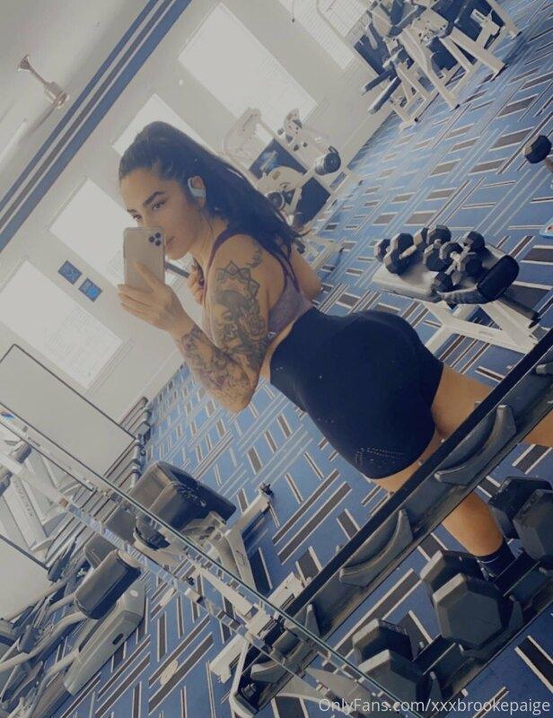 Wanna work me out? 😏